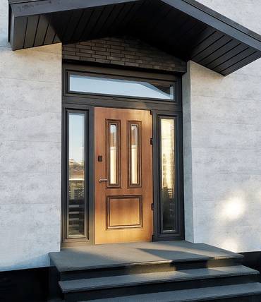 Входная группа с остеклением